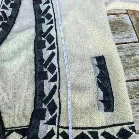 Beautiful vintage mon repos 100% alpaca wool cardigan size small - Picture 5 of 7